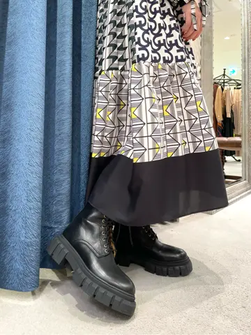 GRACE CONTINENTAL yoshi コーディネート画像