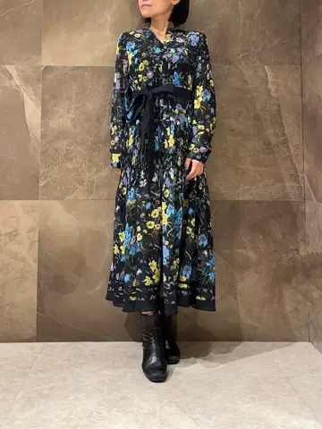 GRACE CONTINENTAL 穐山　香織 コーディネート画像