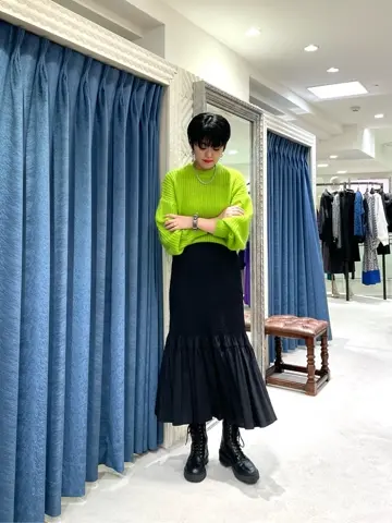 GRACE CONTINENTAL yoshi コーディネート画像