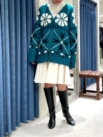 GRACE CONTINENTAL yoshi コーディネート画像