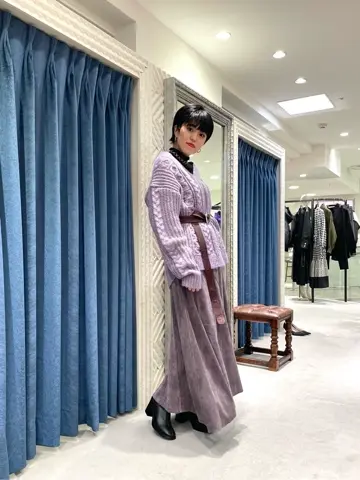 GRACE CONTINENTAL yoshi コーディネート画像