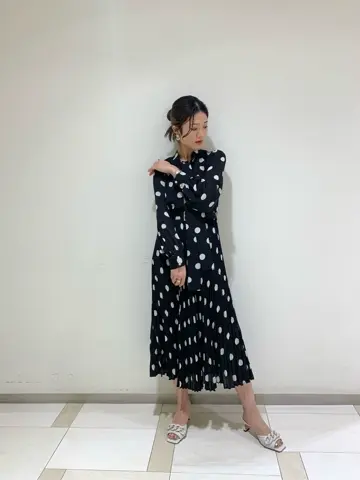 GRACE CONTINENTAL A.Kameyama コーディネート画像