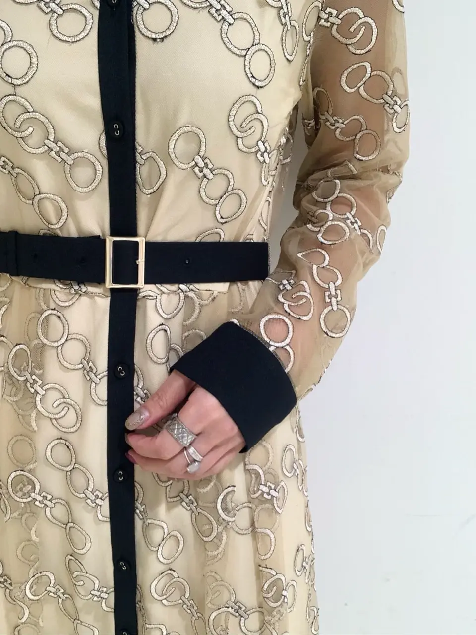 GRACE CONTINENTAL A.Kameyama コーディネート画像