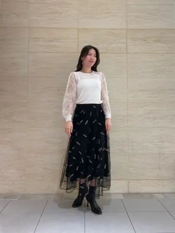GRACE CONTINENTAL Shiori コーディネート画像