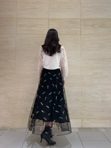 GRACE CONTINENTAL Shiori コーディネート画像