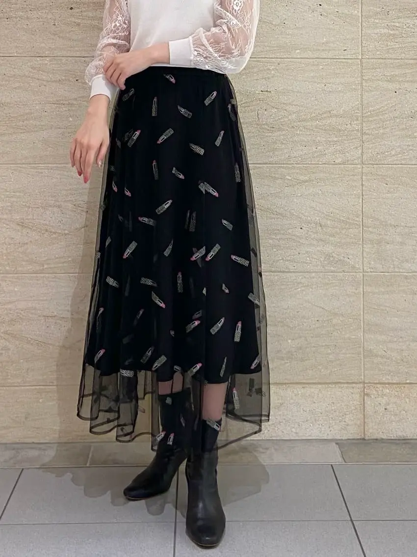 GRACE CONTINENTAL Shiori コーディネート画像