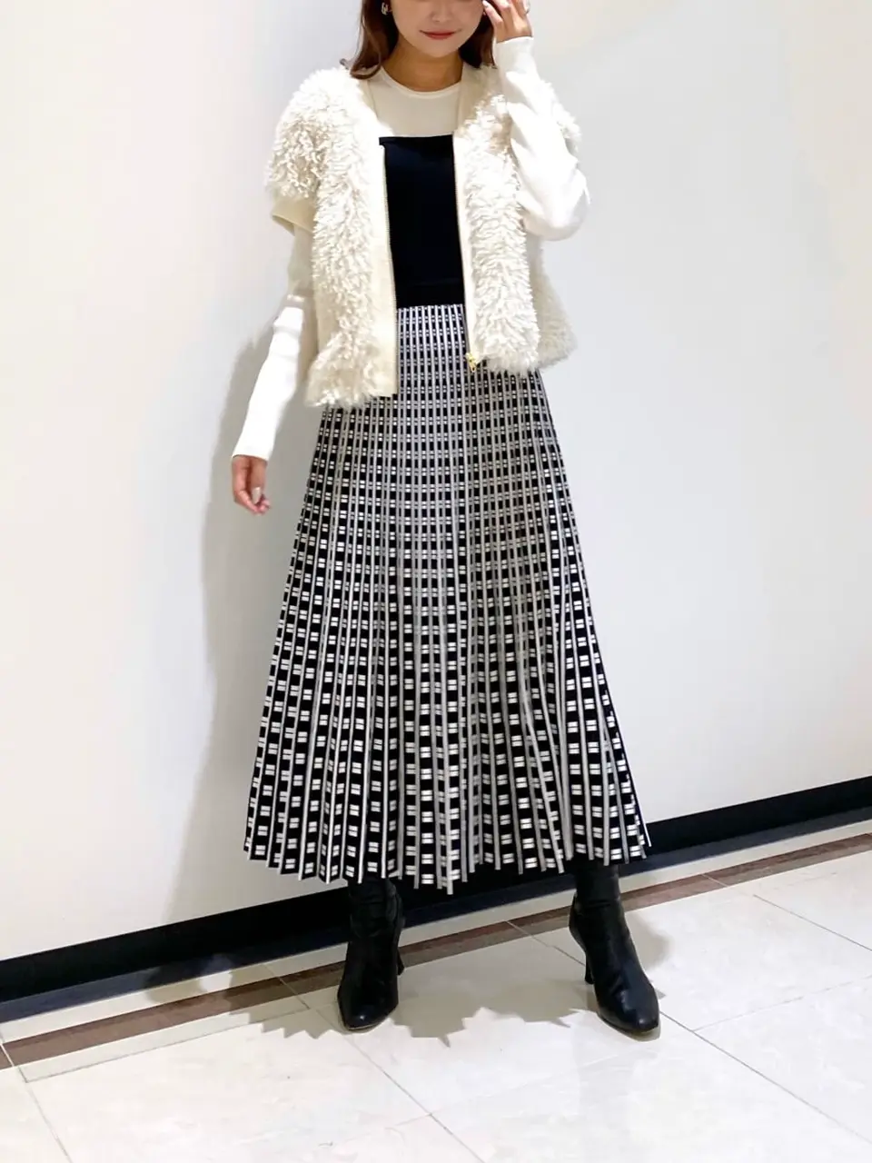 GRACE CONTINENTAL MORITA AI コーディネート画像