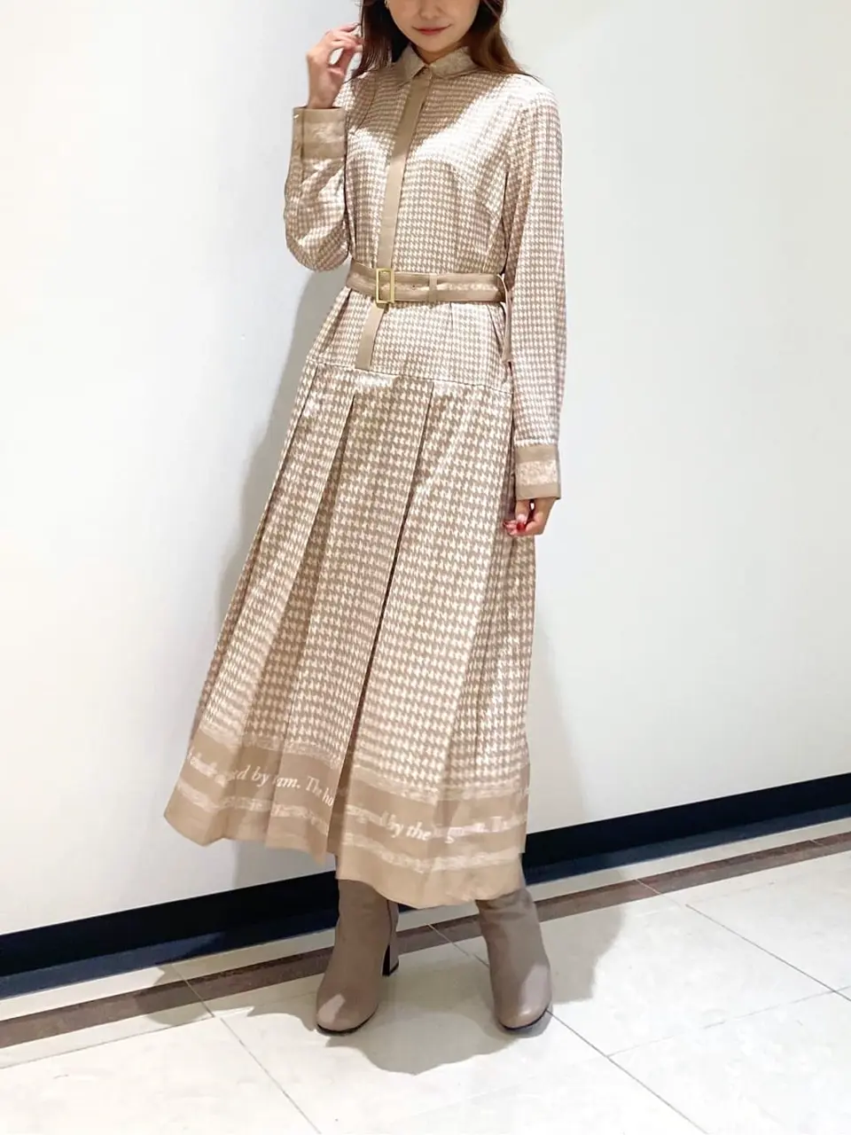 GRACE CONTINENTAL MORITA AI コーディネート画像