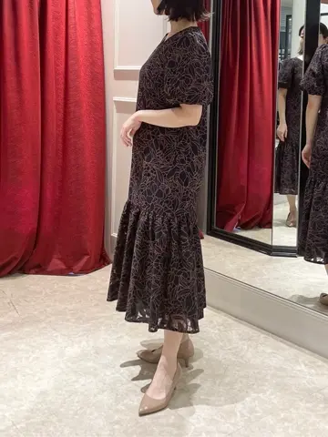 GRACE CONTINENTAL SAYUMI Nagashima コーディネート画像