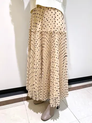 GRACE CONTINENTAL MORITA AI コーディネート画像