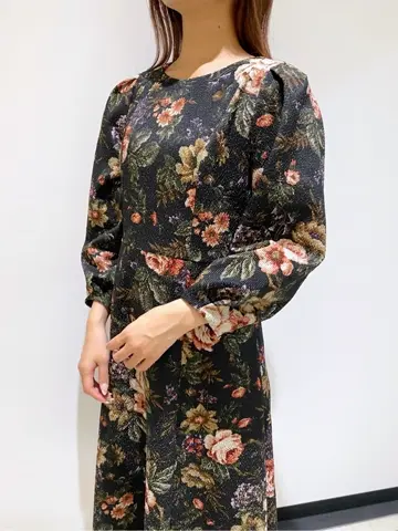 GRACE CONTINENTAL MORITA AI コーディネート画像