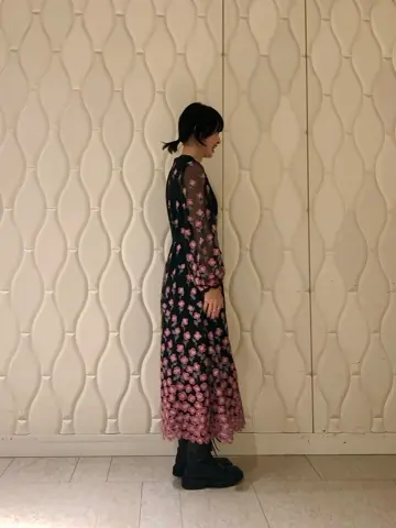 GRACE CONTINENTAL 尾田亜沙美 コーディネート画像