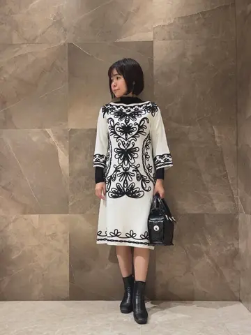 GRACE CONTINENTAL 穐山　香織 コーディネート画像