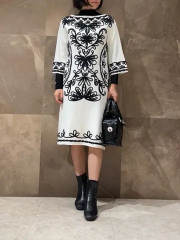 GRACE CONTINENTAL 穐山　香織 コーディネート画像