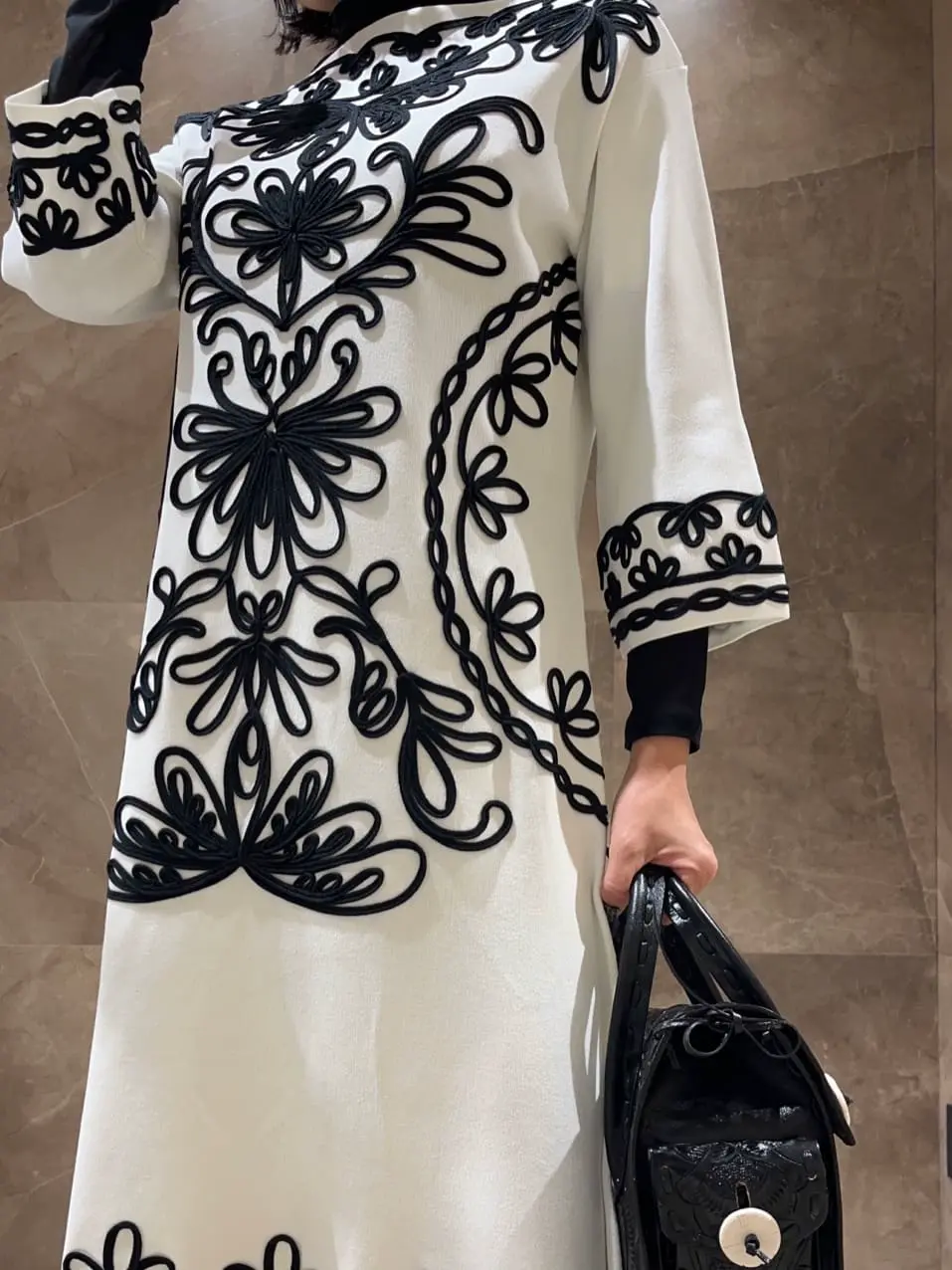 GRACE CONTINENTAL 穐山　香織 コーディネート画像