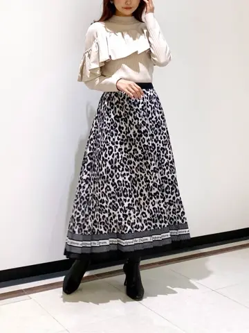 GRACE CONTINENTAL MORITA AI コーディネート画像