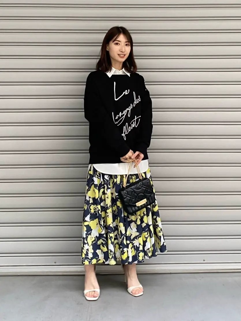 GRACE CONTINENTAL 青木育日 コーディネート画像