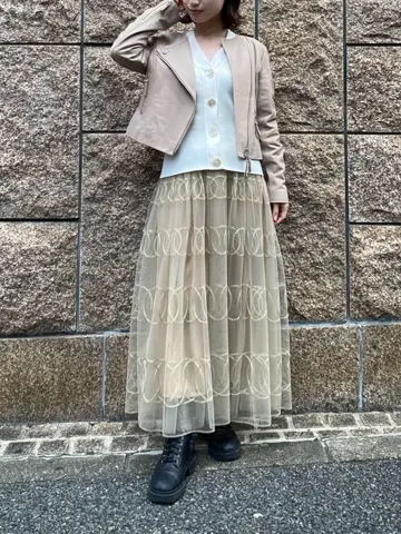 GRACE CONTINENTAL 青木育日 コーディネート画像