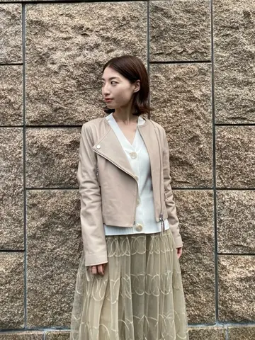 GRACE CONTINENTAL 青木育日 コーディネート画像