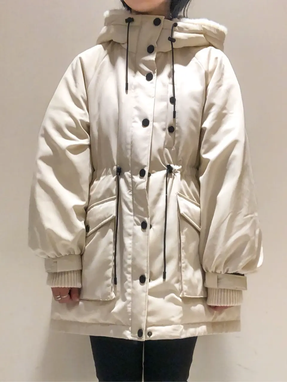 GRACE CONTINENTAL 尾田亜沙美 コーディネート画像