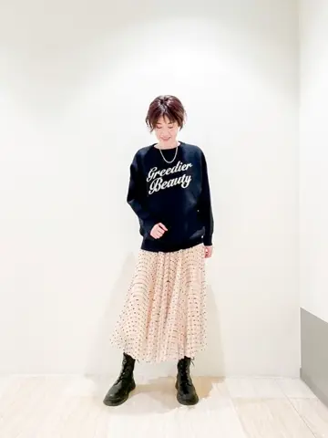 GRACE CONTINENTAL 今野　志保 コーディネート画像