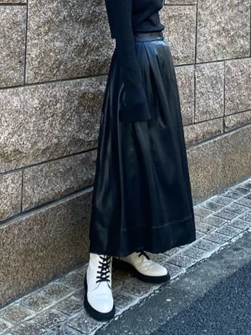 GRACE CONTINENTAL 青木育日 コーディネート画像