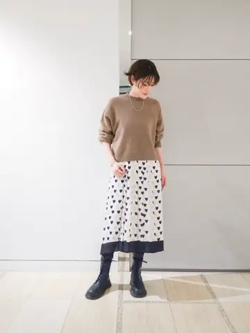 GRACE CONTINENTAL 今野　志保 コーディネート画像