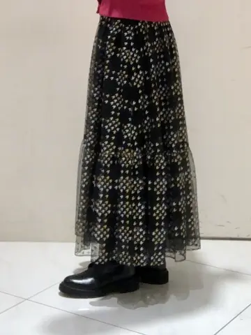 GRACE CONTINENTAL 尾田亜沙美 コーディネート画像