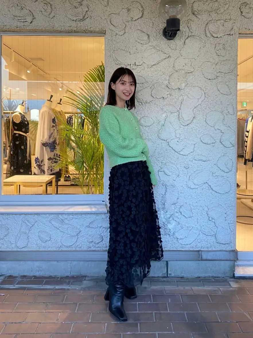 GRACE CONTINENTAL 青木育日 コーディネート画像