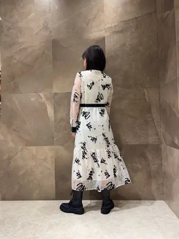 GRACE CONTINENTAL 穐山　香織 コーディネート画像