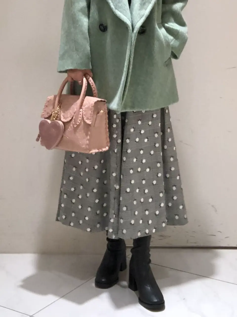 GRACE CONTINENTAL 尾田亜沙美 コーディネート画像