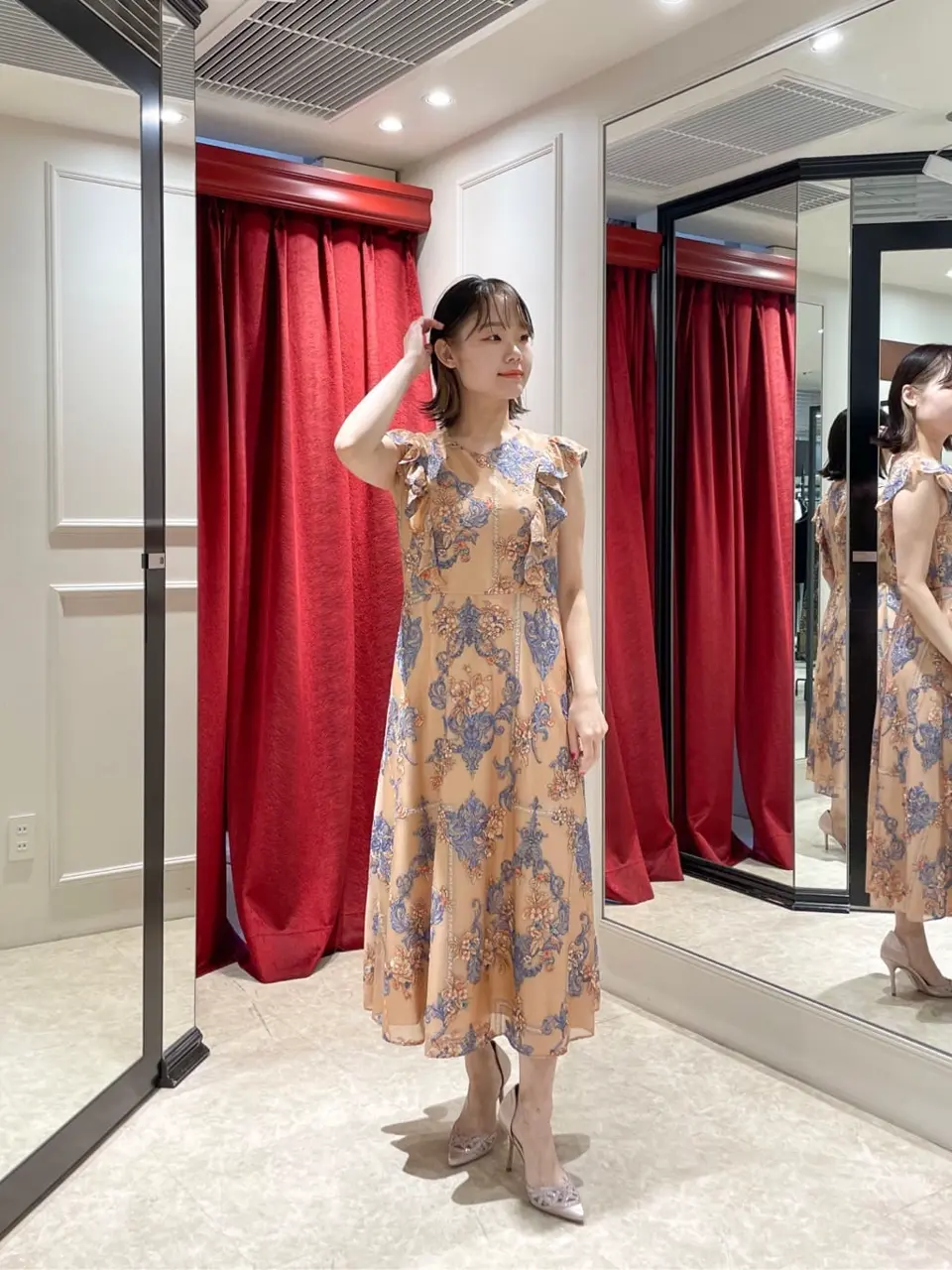 GRACE CONTINENTAL SAYUMI Nagashima コーディネート画像