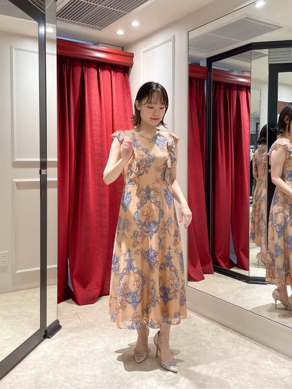 GRACE CONTINENTAL SAYUMI Nagashima コーディネート画像