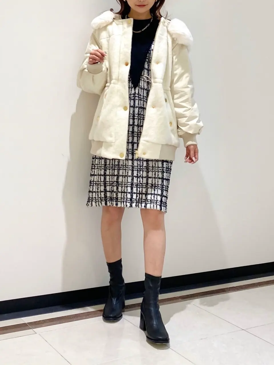 GRACE CONTINENTAL MORITA AI コーディネート画像