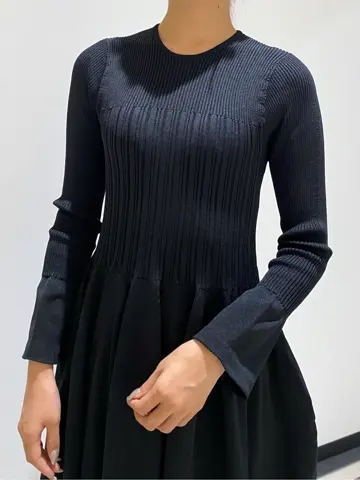 GRACE CONTINENTAL MORITA AI コーディネート画像