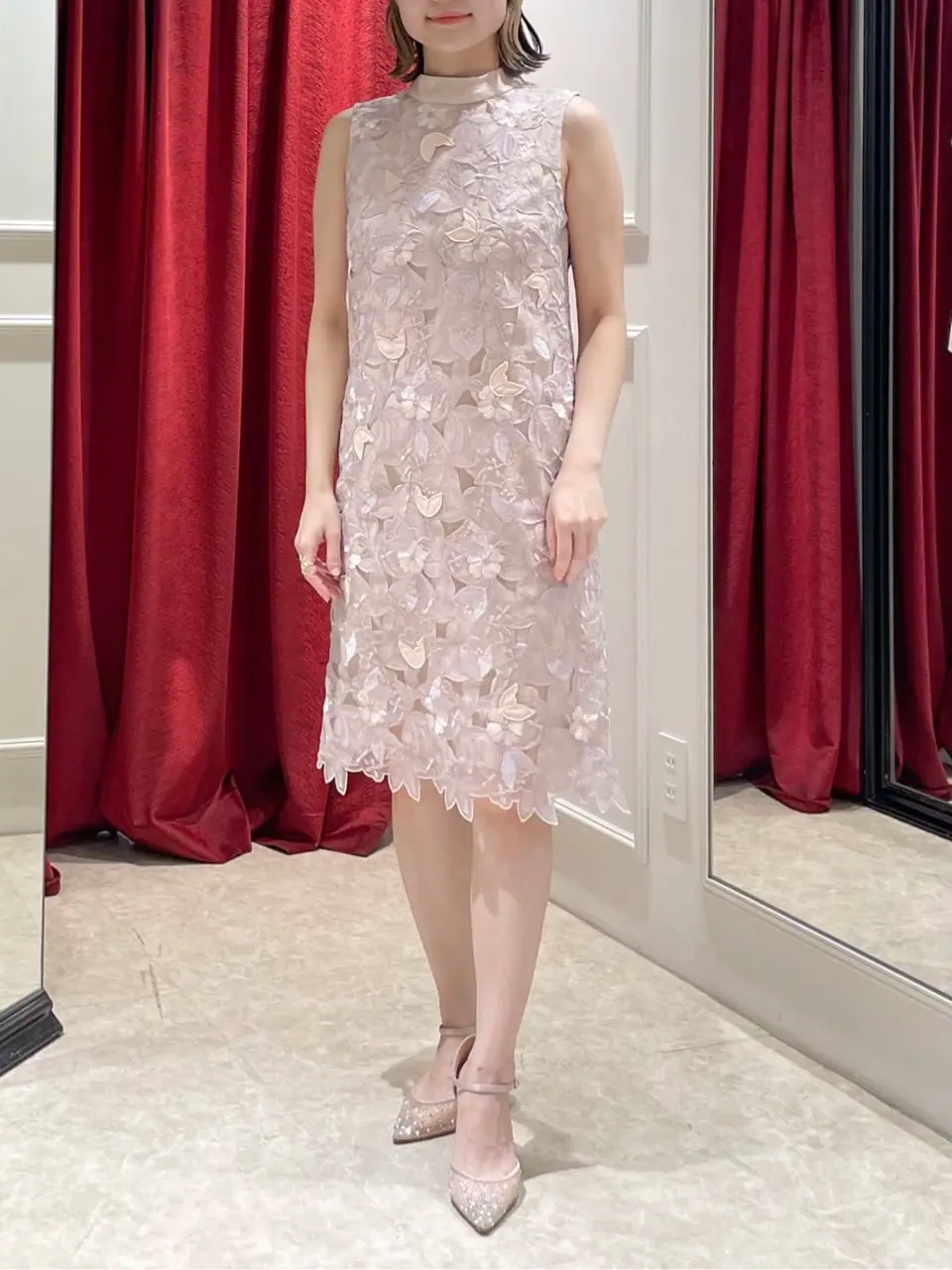 GRACE CONTINENTAL SAYUMI Nagashima コーディネート画像