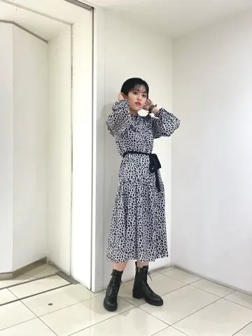 GRACE CONTINENTAL yoshi コーディネート画像