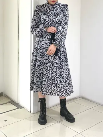 GRACE CONTINENTAL yoshi コーディネート画像