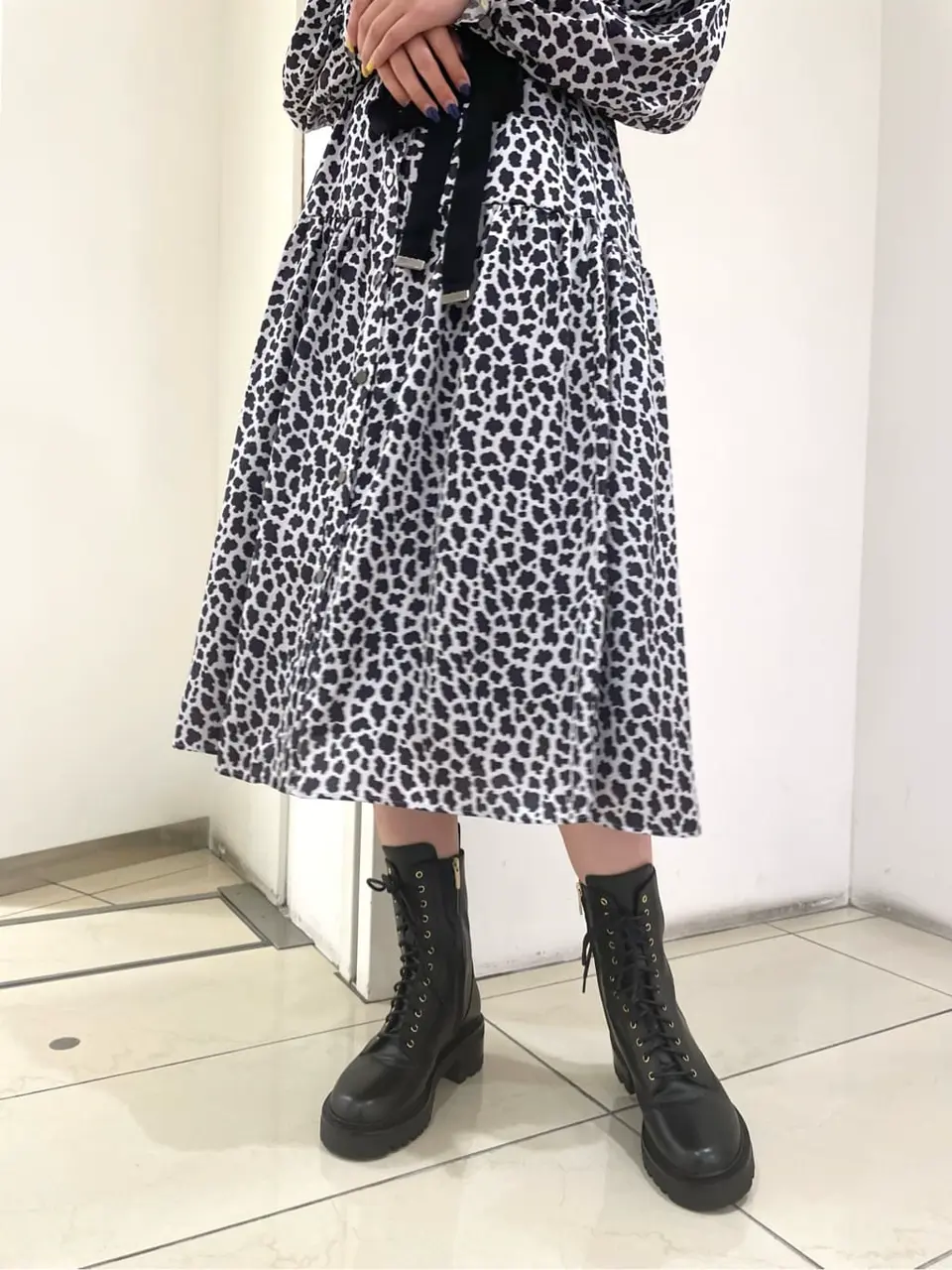 GRACE CONTINENTAL yoshi コーディネート画像