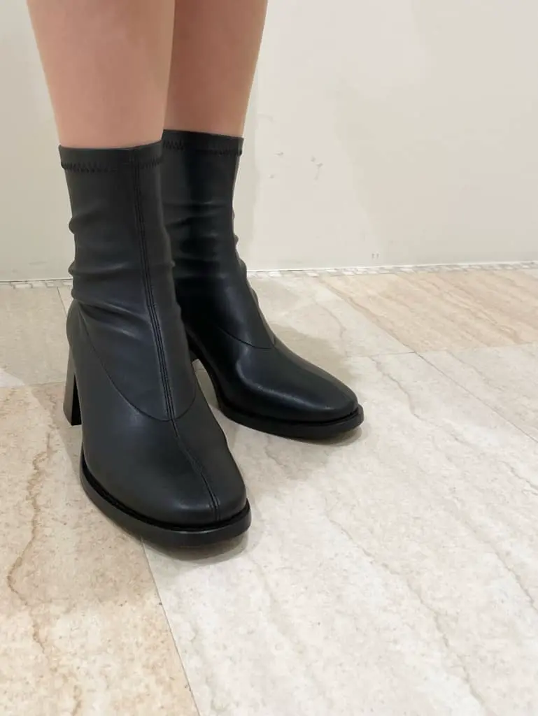 GRACE CONTINENTAL 赤間　 コーディネート画像