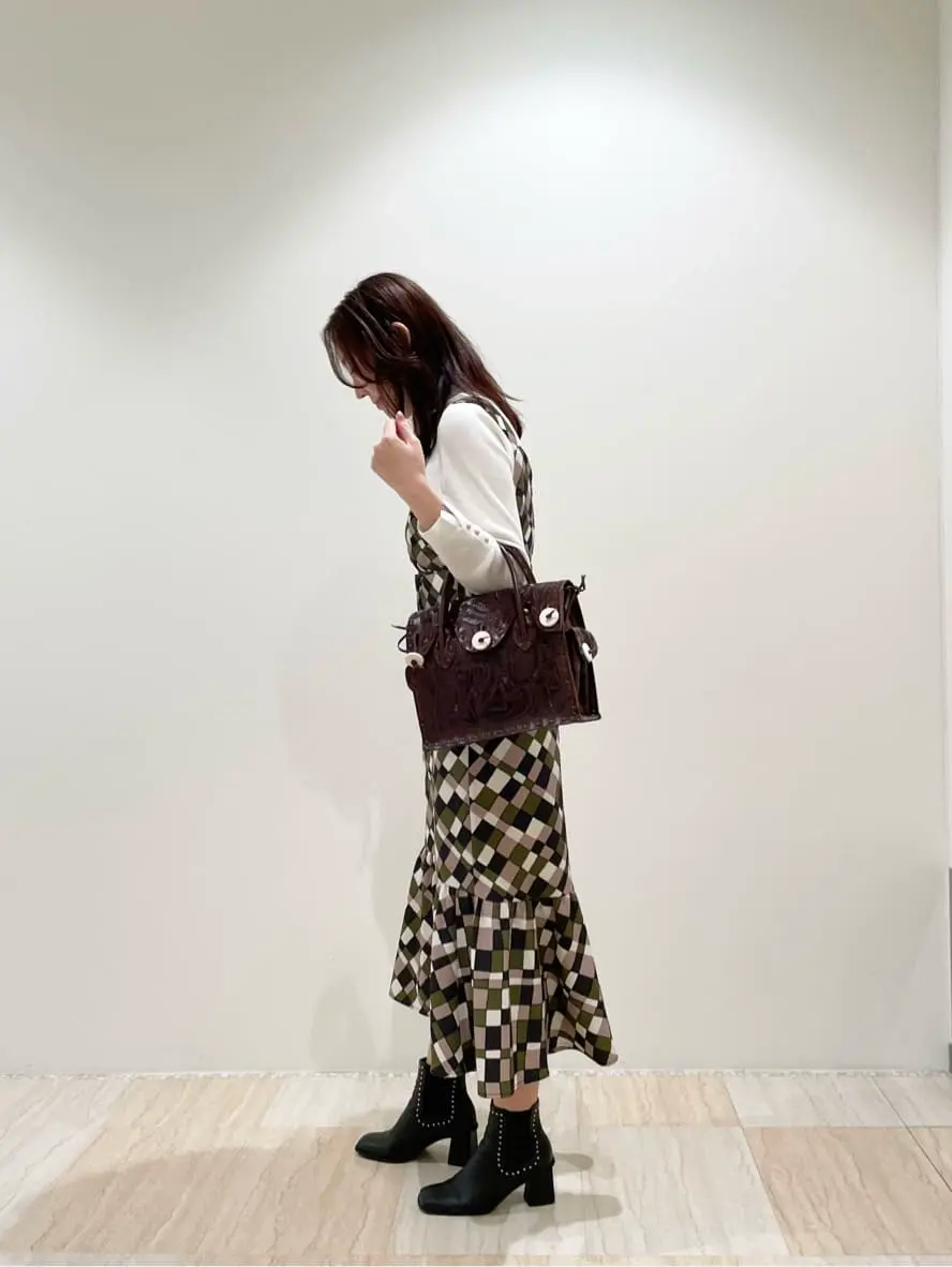 GRACE CONTINENTAL 赤間　 コーディネート画像