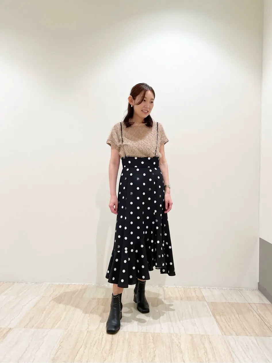 GRACE CONTINENTAL 赤間　 コーディネート画像