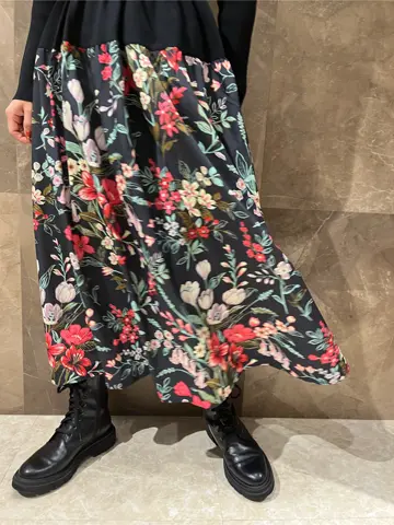 GRACE CONTINENTAL 穐山　香織 コーディネート画像