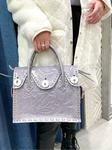 GRACE CONTINENTAL yoshi コーディネート画像