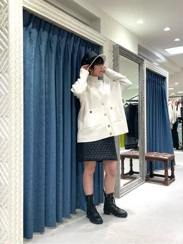 GRACE CONTINENTAL yoshi コーディネート画像