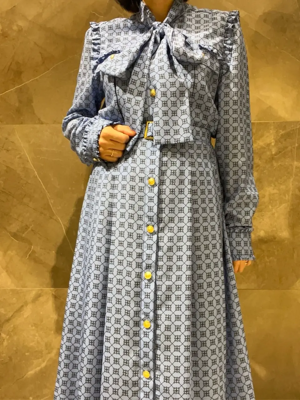 GRACE CONTINENTAL 穐山　香織 コーディネート画像