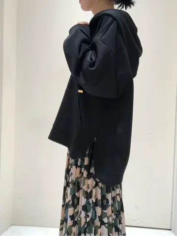 GRACE CONTINENTAL 尾田亜沙美 コーディネート画像