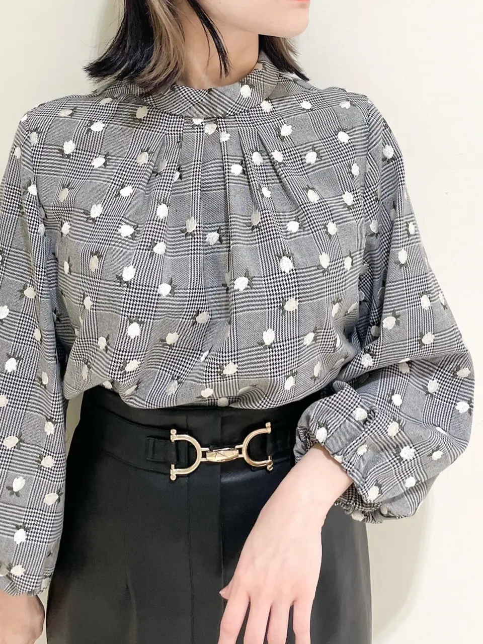 GRACE CONTINENTAL SAYUMI Nagashima コーディネート画像