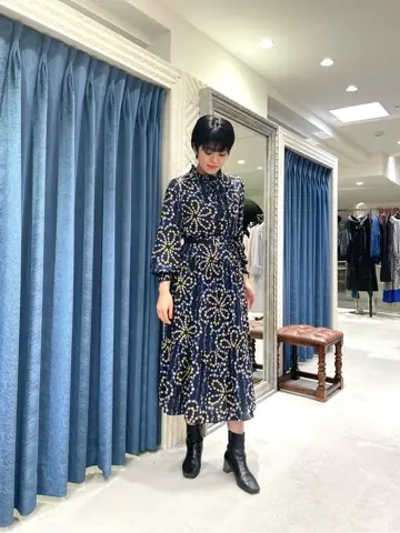 GRACE CONTINENTAL yoshi コーディネート画像