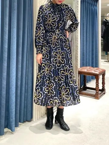 GRACE CONTINENTAL yoshi コーディネート画像